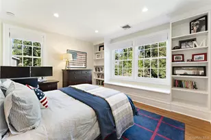 90 E Brookside Dr, Larchmont, NY 10538 - Photo 26