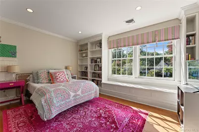 90 E Brookside Drive, Larchmont, NY 10538 - Photo 22