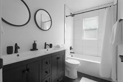 17 Underhill Road, Southampton, NY 11968 - Photo 6