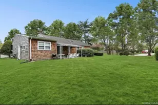 1 Boxwood St, East Hampton, NY 11937 - Photo 2