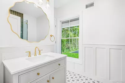 10 Nelson Avenue, Blue Point, NY 11715 - Photo 20
