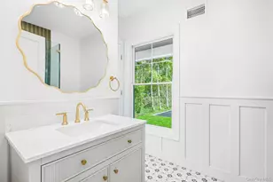 10 Nelson Ave, Blue Point, NY 11715 - Photo 20
