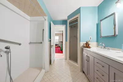 54 Kimball Terrace, Yonkers, NY 10704 - Photo 10