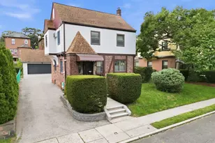 54 Kimball Terrace, Yonkers, NY 10704 - Photo 2
