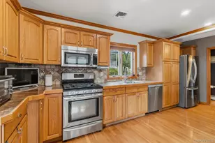 157 Martin Pl, Pearl River, NY 10965 - Photo 22