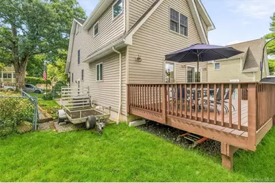 157 Martin Place, Pearl River, NY 10965 - Photo 42