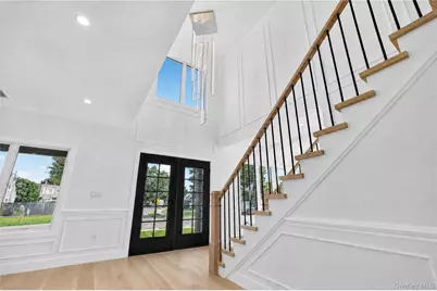 44 Meadow Lane, Levittown, NY 11756 - Photo 6