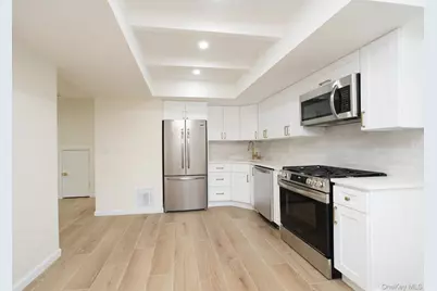 18B Dreyer Avenue #B, New York, NY 10314 - Photo 6