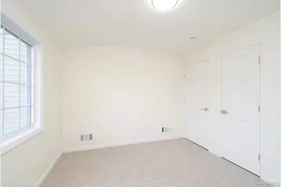 18B Dreyer Avenue #B, New York, NY 10314 - Photo 16