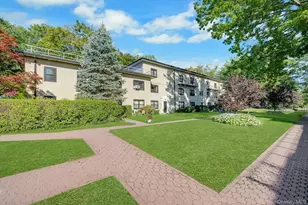 26 Manchester Rd, Eastchester, NY 10709 - Photo 2