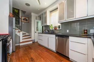 48 Clarendon Ave, Yonkers, NY 10701 - Photo 8