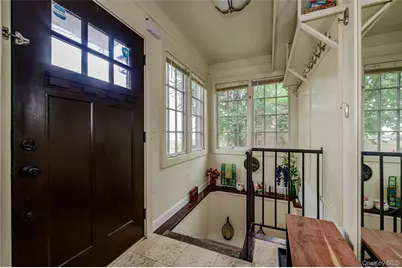 48 Clarendon Avenue, Yonkers, NY 10701 - Photo 2