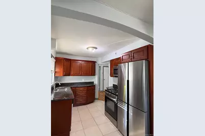 24 N Montgomery Street, Valley Stream, NY 11580 - Photo 10