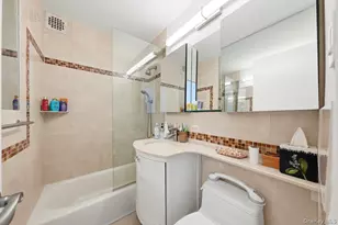 250 Garth Rd, Scarsdale, NY 10583 - Photo 8