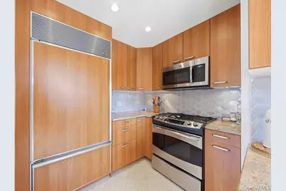250 Garth Road #5B3, Scarsdale, NY 10583 - Photo 32