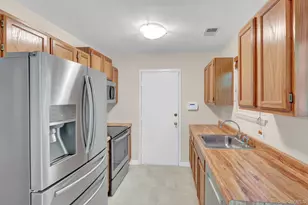 32 Huntington Commons, Yaphank, NY 11980 - Photo 10