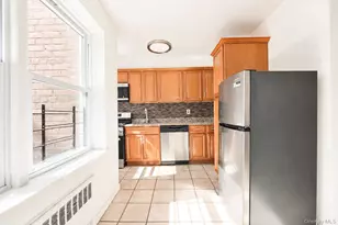 585 McLean Ave, Yonkers, NY 10705 - Photo 4