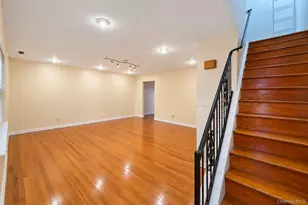136-29 222nd St, Springfield Gardens, NY 11413 - Photo 4