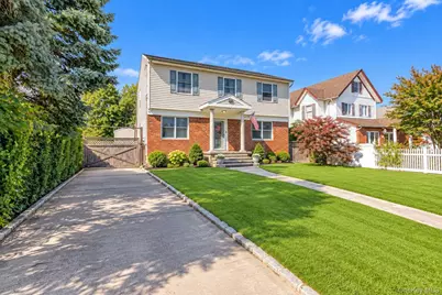 45 Carman Avenue, East Rockaway, NY 11518 - Photo 2