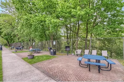 98 Pearsall Drive #1C, Mount Vernon, NY 10552 - Photo 34