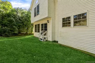 10 Matinecock Ct, Locust Valley, NY 11560 - Photo 32