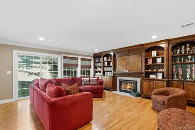 10 Matinecock Court, Locust Valley, NY 11560 - Photo 10
