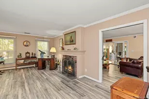 2 3 Pond Rd, Smithtown, NY 11787 - Photo 8