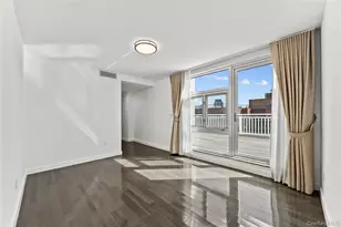 97-45 63rd Dr, Rego Park, NY 11374 - Photo 20