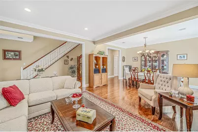 29 Golden Spruce Drive, Calverton, NY 11933 - Photo 4