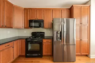 231 Regency Drive, Fishkill, NY 12524 - Photo 8
