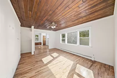 703 Horseblock Road, Brookhaven, NY 11719 - Photo 12