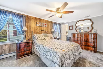 33 Dogwood Lane, Manorville, NY 11949 - Photo 14