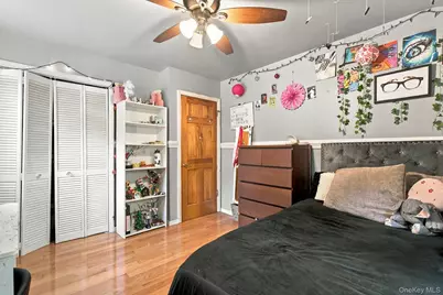 46 Cedar Street, Selden, NY 11784 - Photo 18