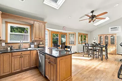 46 Cedar Street, Selden, NY 11784 - Photo 6