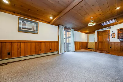521 Patterson Street, East Meadow, NY 11554 - Photo 14
