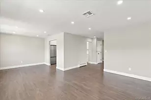9 John St, Bethpage, NY 11714 - Photo 4