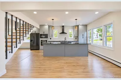 93 Vermont Avenue, West Babylon, NY 11704 - Photo 12