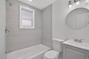75 Apricot St, Central Islip, NY 11722 - Photo 18