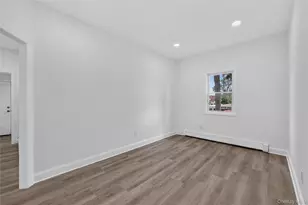 75 Apricot St, Central Islip, NY 11722 - Photo 8