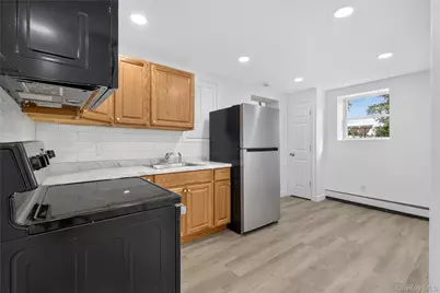 75 Apricot Street, Central Islip, NY 11722 - Photo 22