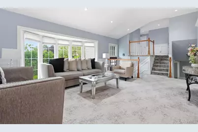 47 Orange Dr, Jericho, NY 11753 - Photo 4