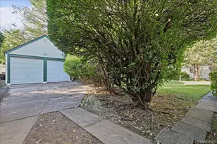 1956 Old Mill Rd, Merrick, NY 11566 - Photo 26