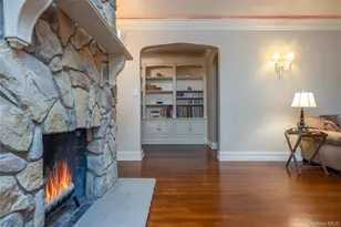 25 Parkview Ave, Bronxville, NY 10708 - Photo 12