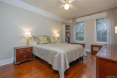 25 Parkview Avenue #2M, Bronxville, NY 10708 - Photo 22