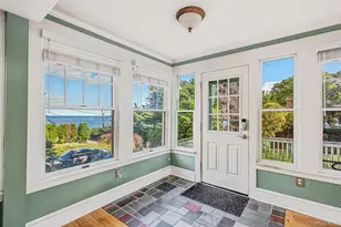 318 Sound Beach Blvd, Sound Beach, NY 11789 - Photo 10