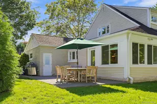 23 Allen Rd, Rockville Centre, NY 11570 - Photo 26