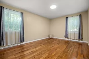153-11 124th Ave, Jamaica, NY 11434 - Photo 14