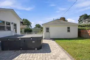 8 E Willow St, Beacon, NY 12508 - Photo 30