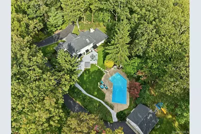 52 W Meadow Road, Setauket, NY 11733 - Photo 4