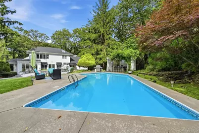 52 W Meadow Road, Setauket, NY 11733 - Photo 28